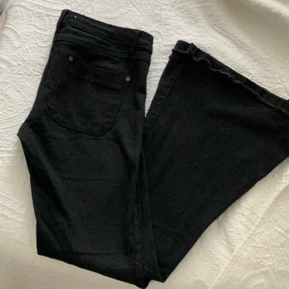 Tobi Broadway Flare Jeans in Black